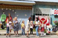 15 августа 2020 г. в Пустомерже отмечали День деревни. Подарки и поздравления чередовались яркими выступлениями самодеятельных артистов.